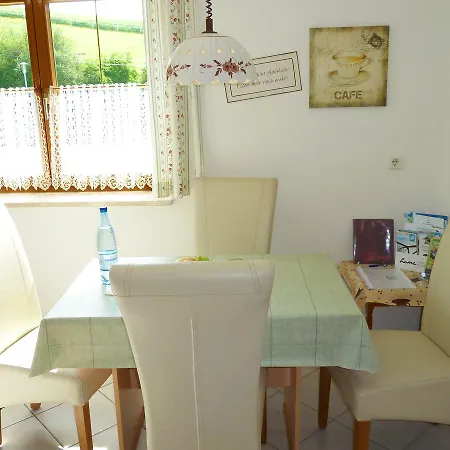 Ferienwohnung Lienert *